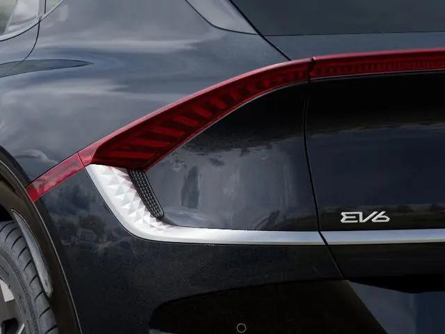2025 Kia EV6 Light Long Range RWD