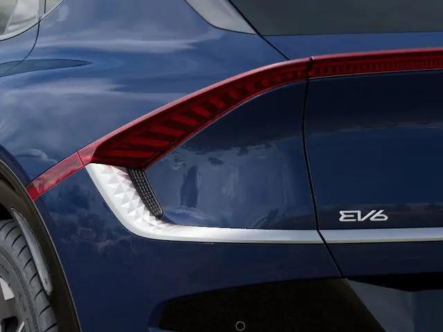 2025 Kia EV6 Light Long Range RWD