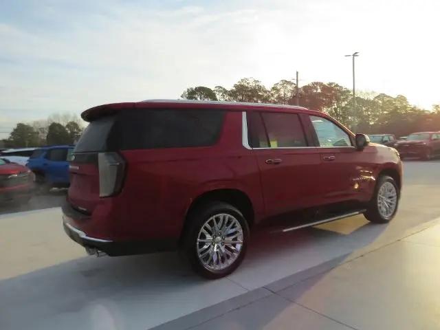 2026 Chevrolet Suburban Premier, RWD