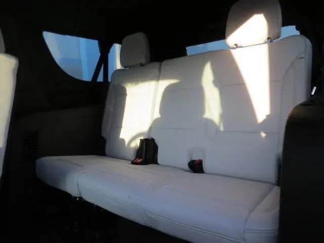 2026 Chevrolet Suburban Premier, RWD