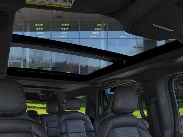 2025 Lincoln Navigator Black Label L