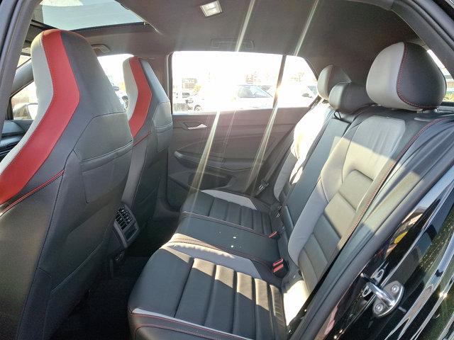 2026 Volkswagen Golf GTI SE