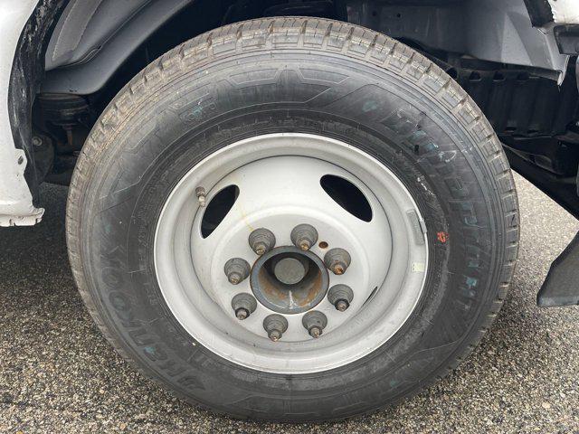 2026 Ford E-350 Cutaway E-350 DRW 158" WB
