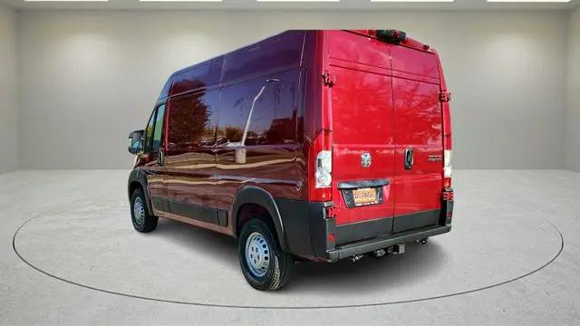 2026 Ram ProMaster Cargo Van Tradesman High Roof 136 WB w/Pass Seat