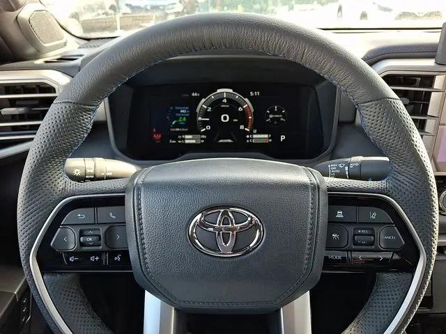 2026 Toyota Tundra Platinum CrewMax 5.5' Bed