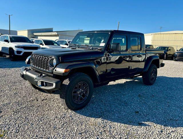 2026 Jeep Gladiator GLADIATOR SPORT S 4X4