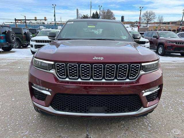 2025 Jeep Grand Cherokee GRAND CHEROKEE SUMMIT 4X4