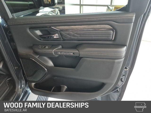 2026 Ram 1500 Limited Crew Cab 4x4 5'7" Box