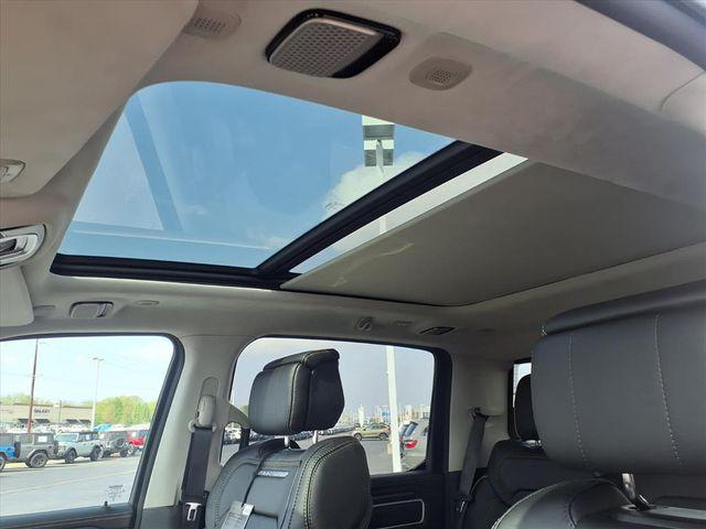2026 Ram 1500 Tungsten Crew Cab 4x4 5'7" Box