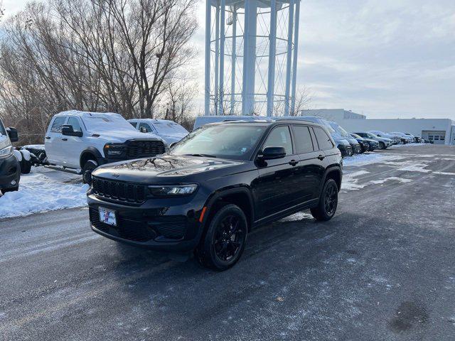 2024 Jeep Grand Cherokee Altitude 4x4 2024 Jeep Grand Cherokee Altitude 4x4