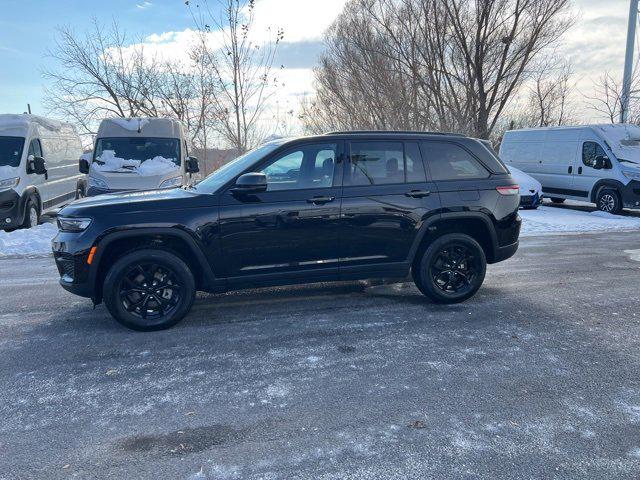 2024 Jeep Grand Cherokee Altitude 4x4 2024 Jeep Grand Cherokee Altitude 4x4
