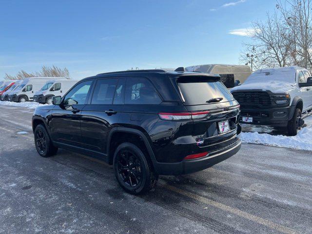 2024 Jeep Grand Cherokee Altitude 4x4 2024 Jeep Grand Cherokee Altitude 4x4