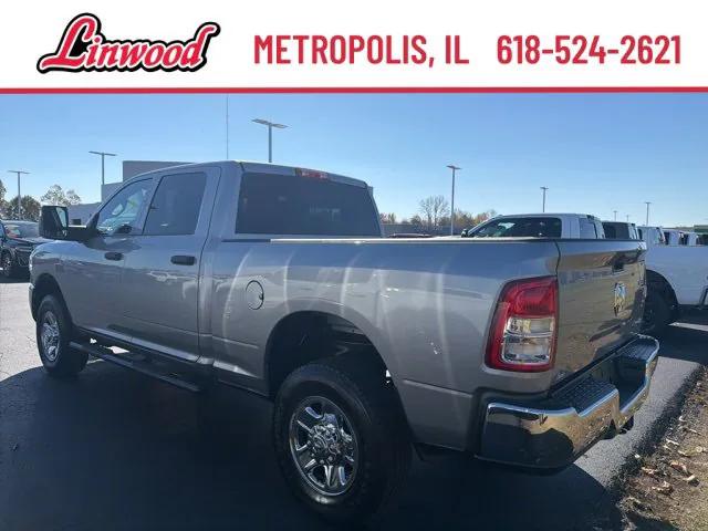 2024 RAM 2500 Tradesman Crew Cab 4x4 64 Box 2024 RAM 2500 Tradesman Crew Cab 4x4 64 Box