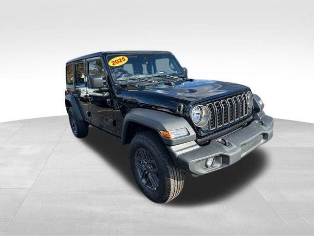 2025 Jeep Wrangler 4-Door Summit 4x4 2025 Jeep Wrangler 4-Door Summit 4x4