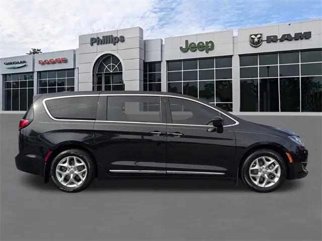 2019 Chrysler Pacifica Touring Plus 2019 Chrysler Pacifica Touring Plus