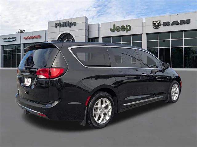 2019 Chrysler Pacifica Touring Plus 2019 Chrysler Pacifica Touring Plus