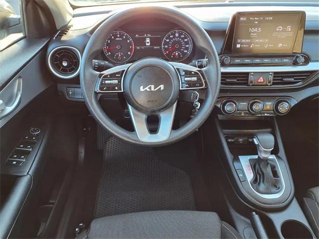 2023 Kia Forte LXS 2023 Kia Forte LXS