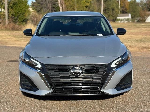2025 Nissan Altima SV FWD 2025 Nissan Altima SV FWD