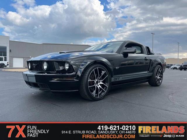 2007 Ford Mustang GT Deluxe 2007 Ford Mustang GT Deluxe