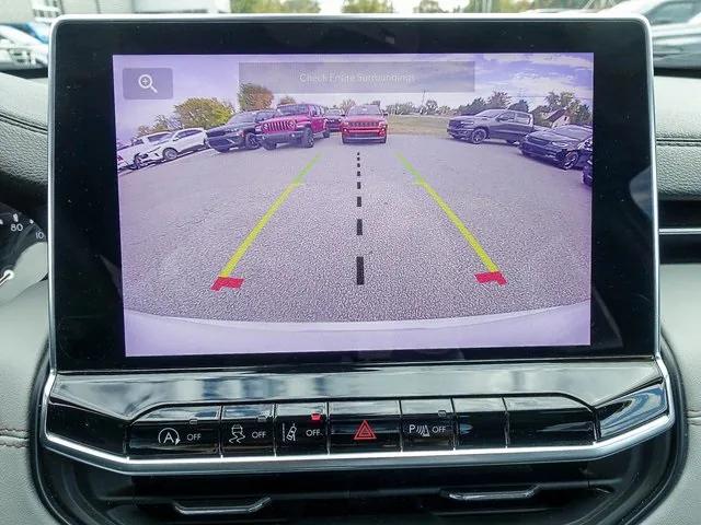 2023 Jeep Compass Limited 4x4 2023 Jeep Compass Limited 4x4