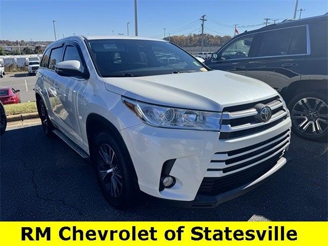 2018 Toyota Highlander LE Plus 2018 Toyota Highlander LE Plus