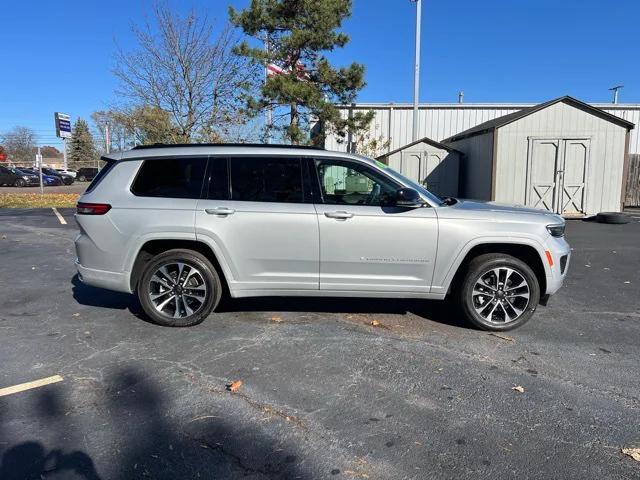 2024 Jeep Grand Cherokee L Overland 4x4 2024 Jeep Grand Cherokee L Overland 4x4