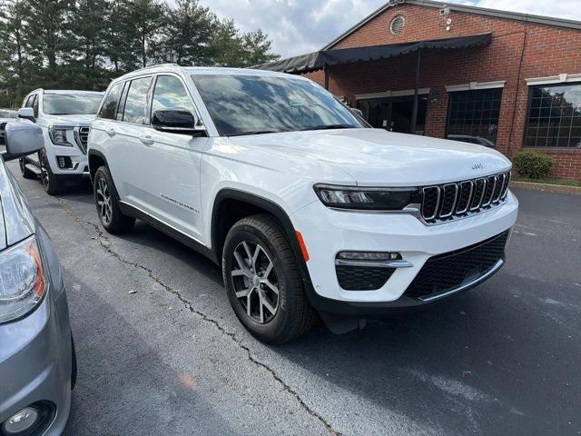 2025 Jeep Grand Cherokee Limited 4x4 2025 Jeep Grand Cherokee Limited 4x4