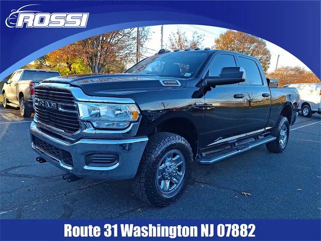 2020 RAM 2500 Tradesman Crew Cab 4X4 64 Box