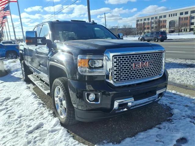 2017 GMC Sierra 2500HD Denali