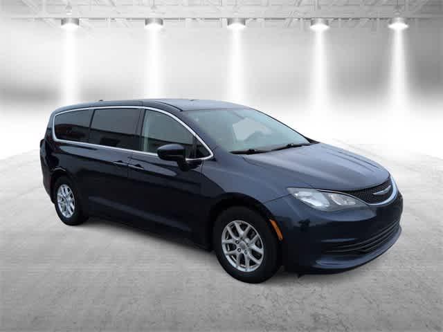 2017 Chrysler Pacifica Touring 2017 Chrysler Pacifica Touring