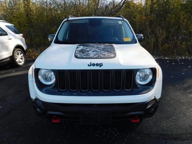 2017 Jeep Renegade Deserthawk 4x4 2017 Jeep Renegade Deserthawk 4x4