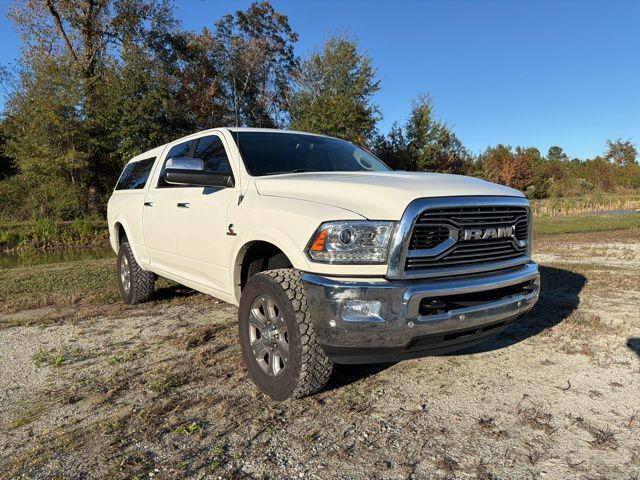 2018 RAM 2500 Laramie Crew Cab 4x4 64 Box 2018 RAM 2500 Laramie Crew Cab 4x4 64 Box
