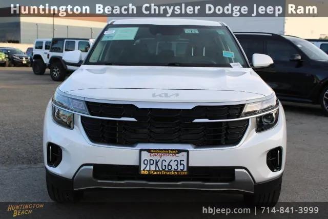 2024 Kia Seltos LX 2024 Kia Seltos LX