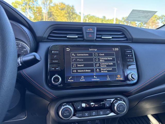 2025 Nissan Versa 1.6 SR