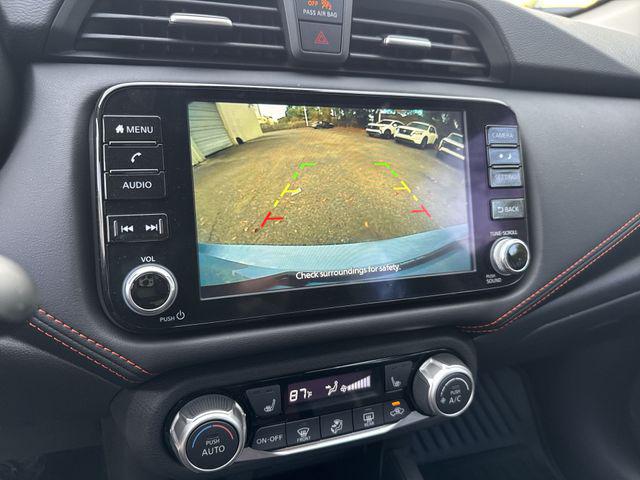 2025 Nissan Versa 1.6 SR