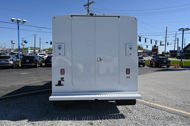 2025 Chevrolet Express Cutaway Work Van