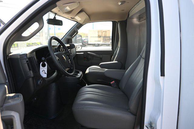 2025 Chevrolet Express Cutaway Work Van