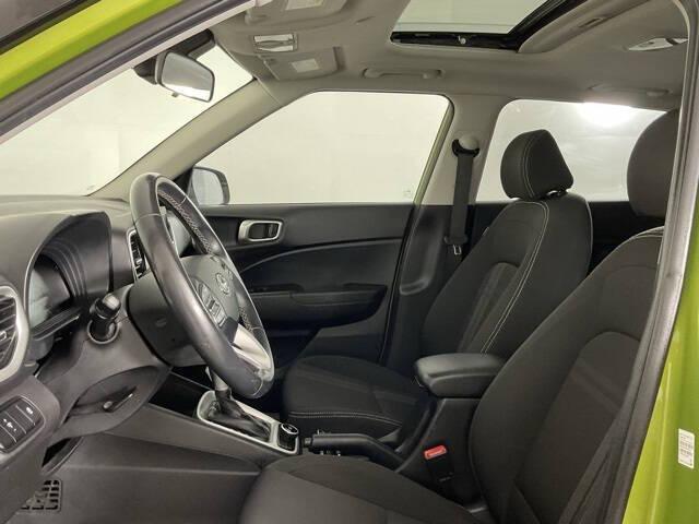2023 Hyundai Venue SEL