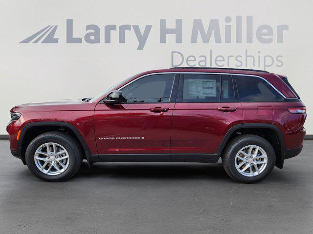 2025 Jeep Grand Cherokee Laredo X 4x4