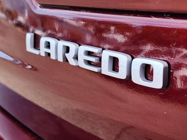 2025 Jeep Grand Cherokee Laredo X 4x4