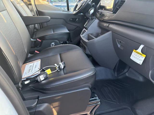 2026 Ford Transit Cargo Van Base