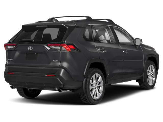 2025 Toyota RAV4 XLE [1]