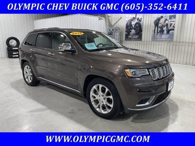 2019 Jeep Grand Cherokee Summit for sale in Huron, SD