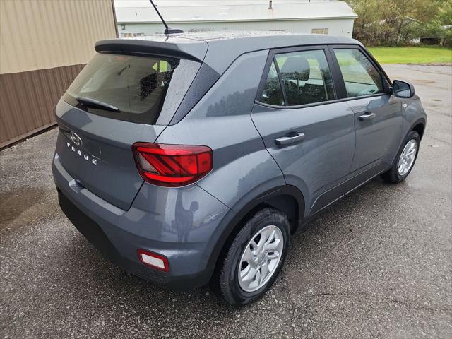 2026 Hyundai Venue SE