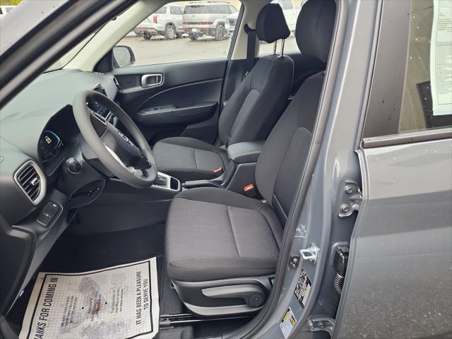 2026 Hyundai Venue SE
