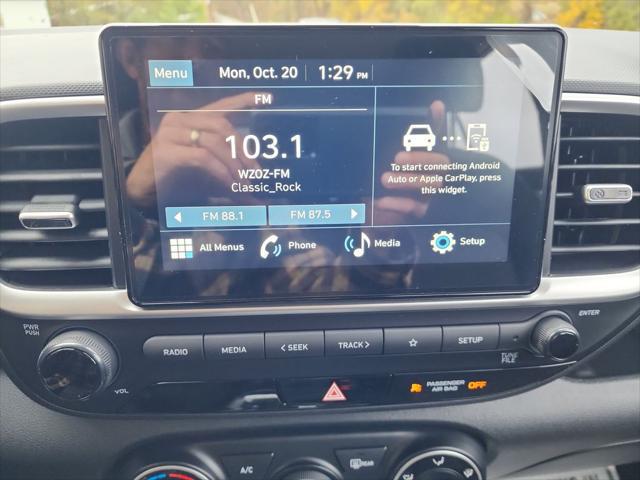 2026 Hyundai Venue SE