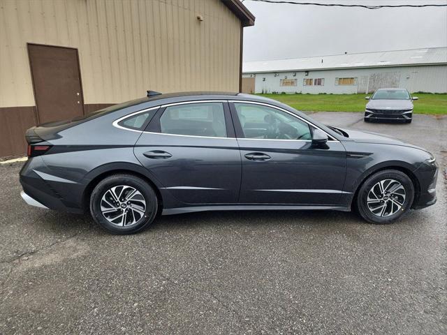2026 Hyundai Sonata Hybrid Blue