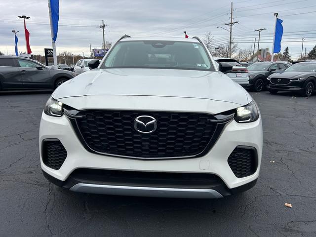 2025 Mazda CX-70 Premium Package
