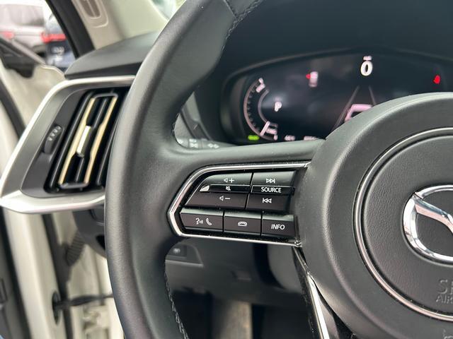 2025 Mazda CX-70 Premium Package