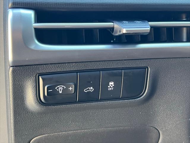 2026 Hyundai Santa Cruz SE
